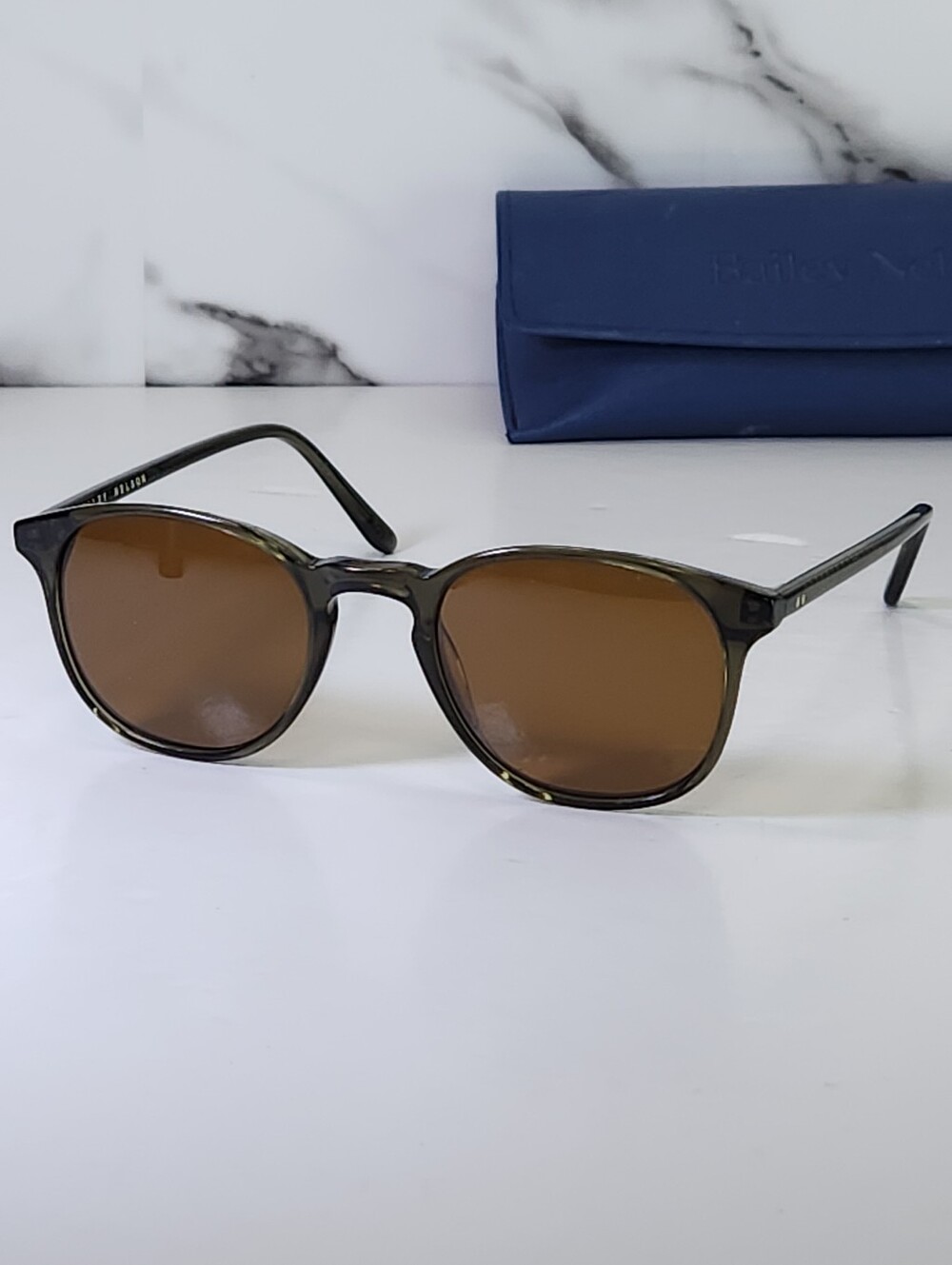 Bailey Nelson Sunglasses PALMER Classic Brown Shell Sunglasses